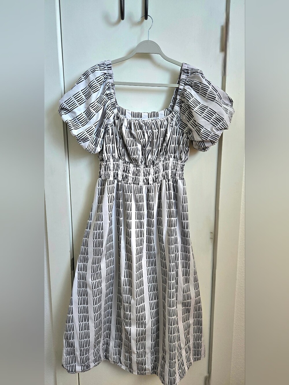 Anthropologie Maeve Smocked Puff Sleeve Dashed Stripe 100% Cotton Dress